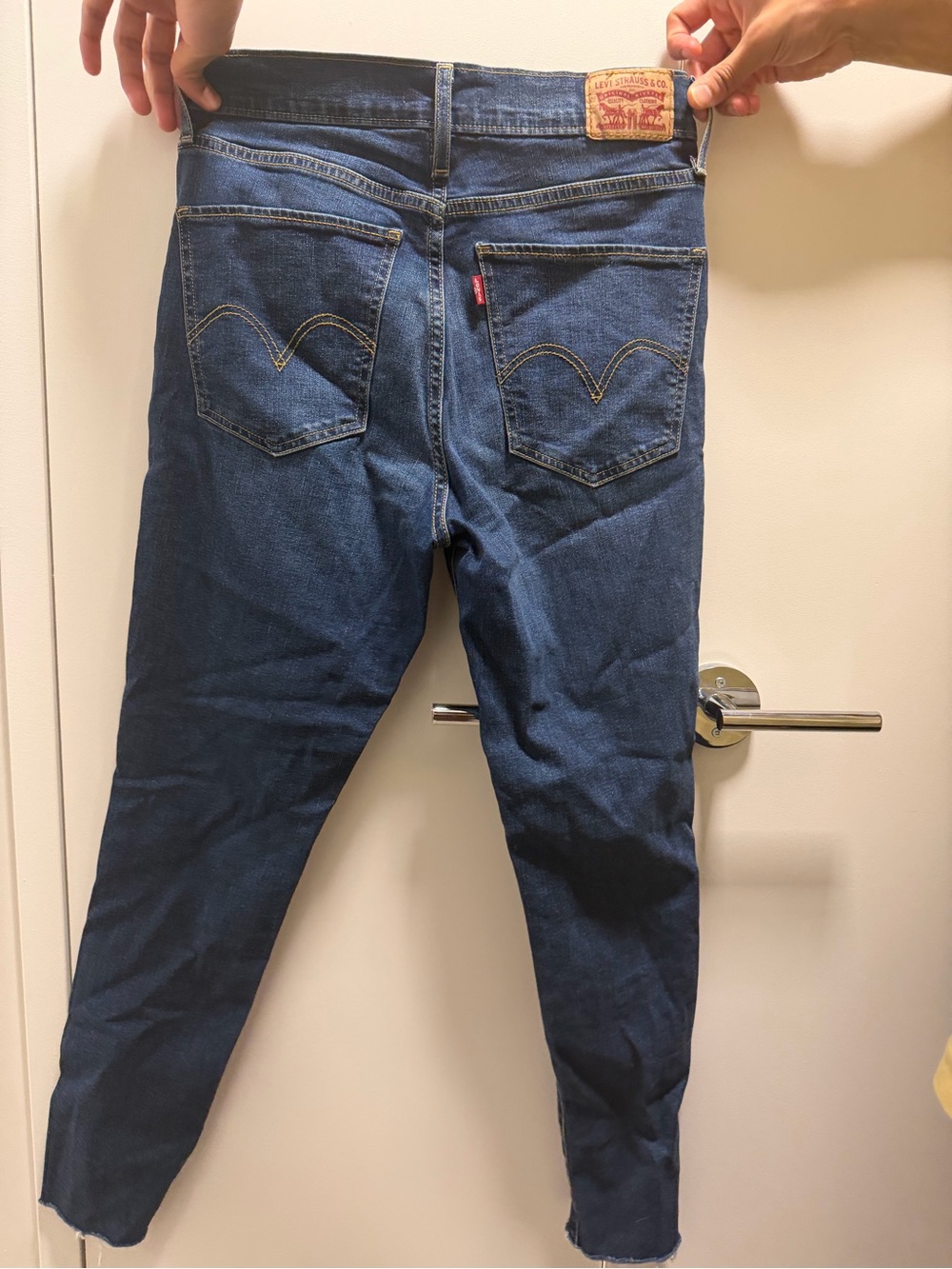Levi's Denim Super Skinny Mile High Jeans - Blue with Gold Stitching Size 28